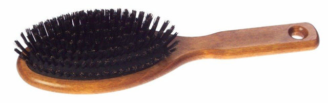 Hairbrush, grossoval